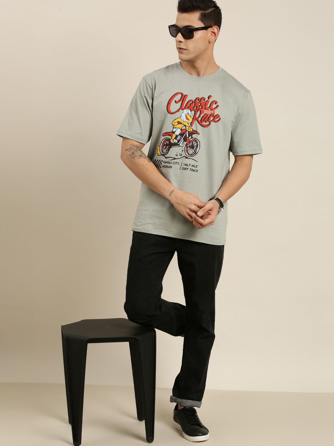 Difference of Opinion Grey Graphic Oversized T-Shirt